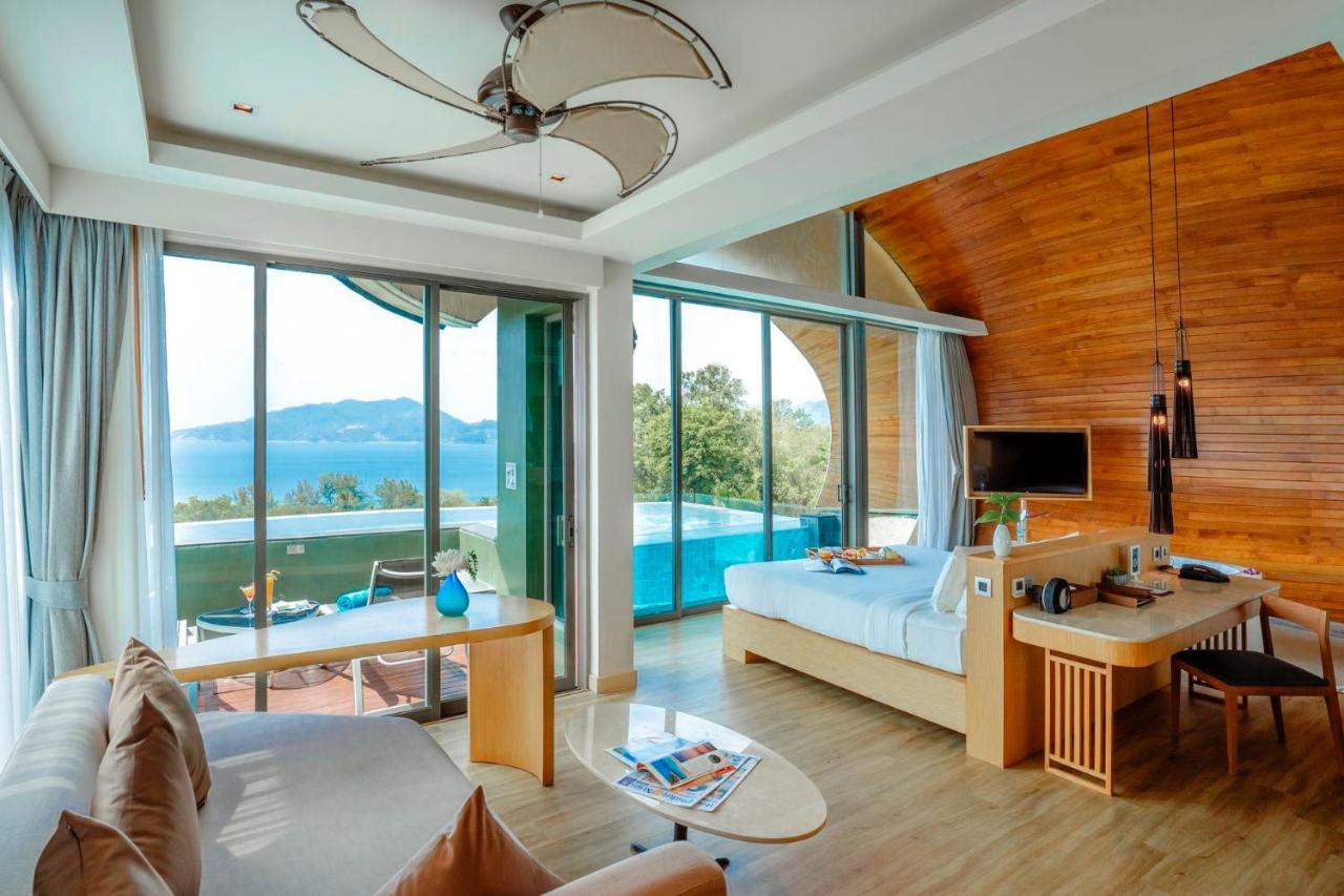크레스트 리조트 앤 풀빌라  Patong 외부 사진 Deluxe Pool Access